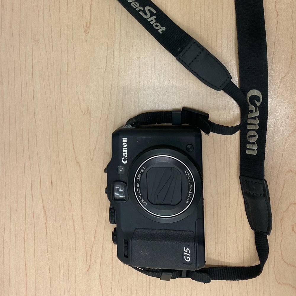 Canon Powershot G15 Digital Camera {12MP}